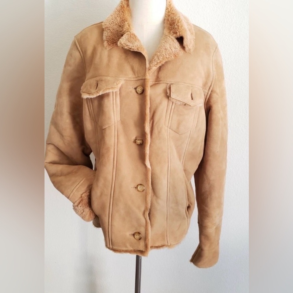 Eddie Bauer genuine shearling jacket sheepskin coat lamb fur suede med no flaws
